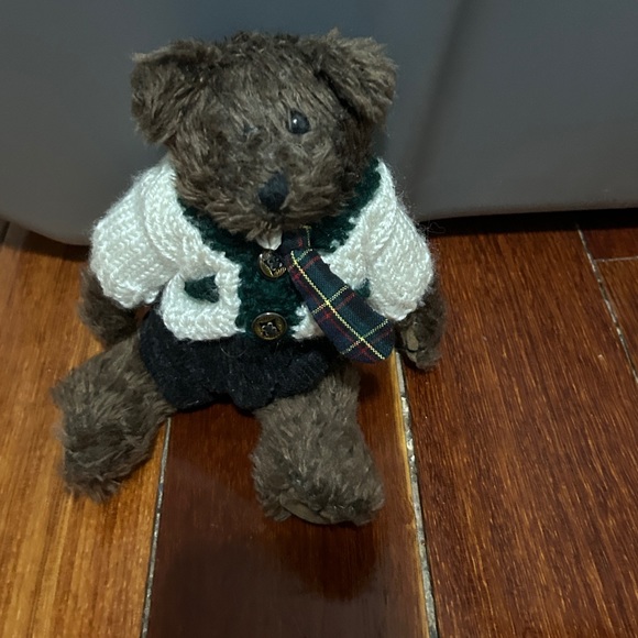 Bear - Picture 1 of 1